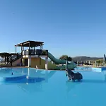 Aquafantasy Apartment Cascabraga