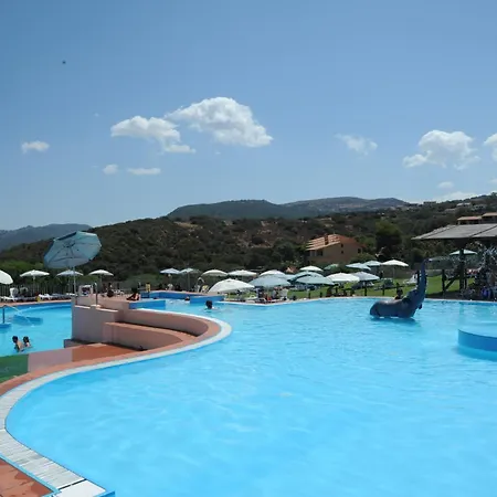 Aquafantasy Apartment